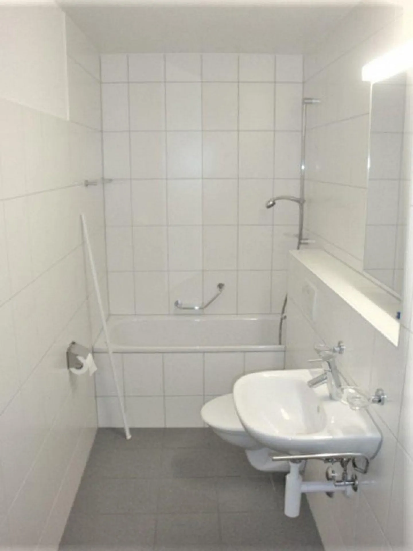 Centrally Located 2-Room Apartment in Thun! - Photo 6 of 9