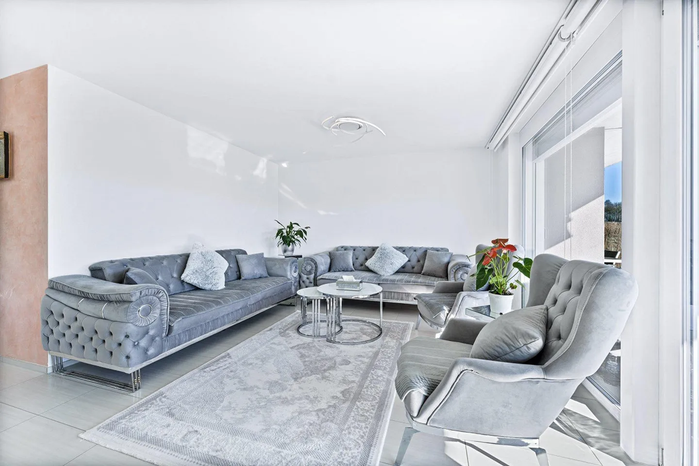 Casa moderna per il comfort - Foto 1 di 11