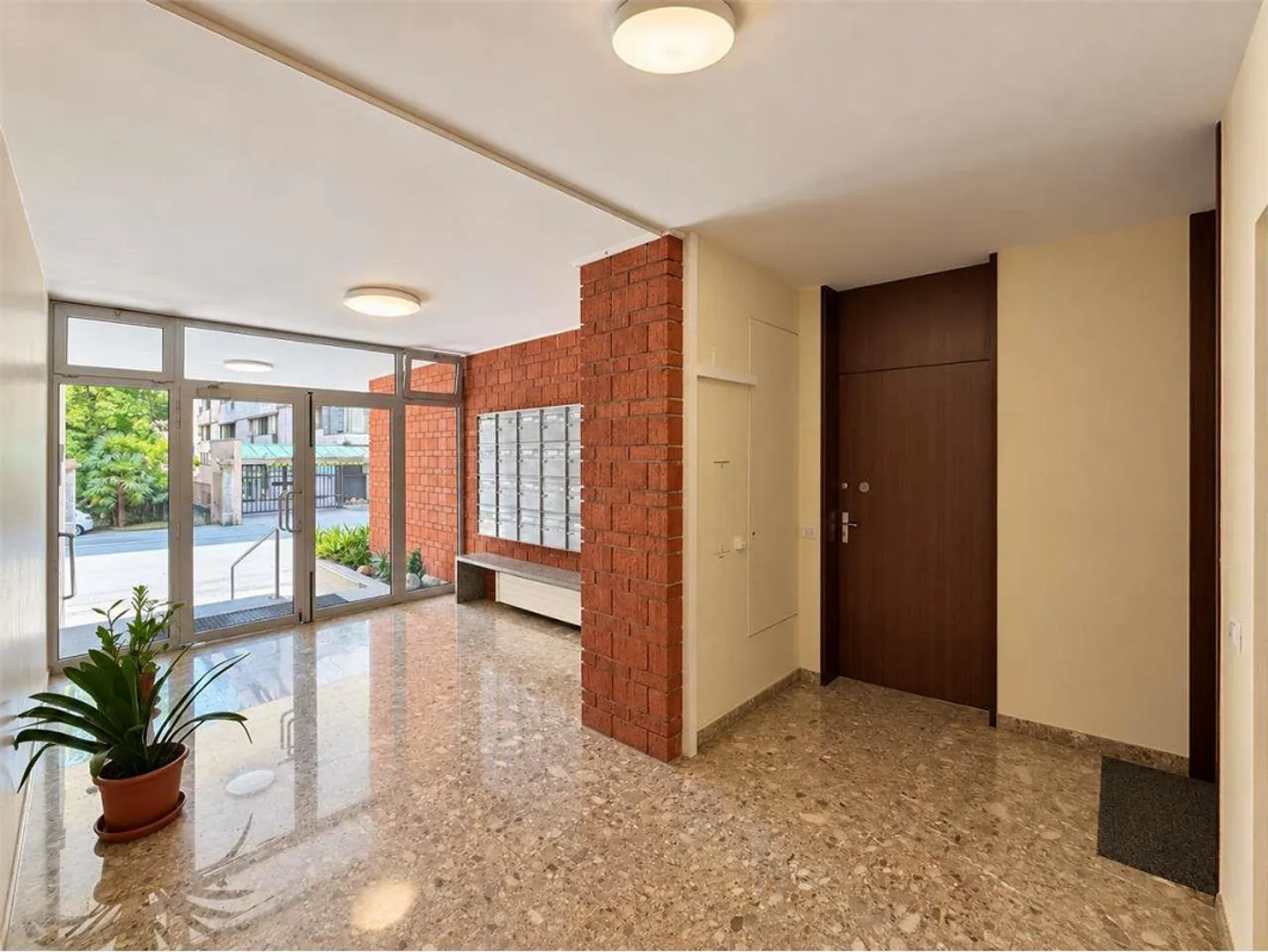 Studio-Apartment in Cassarate - Zweitwohnung - Foto 7 von 13