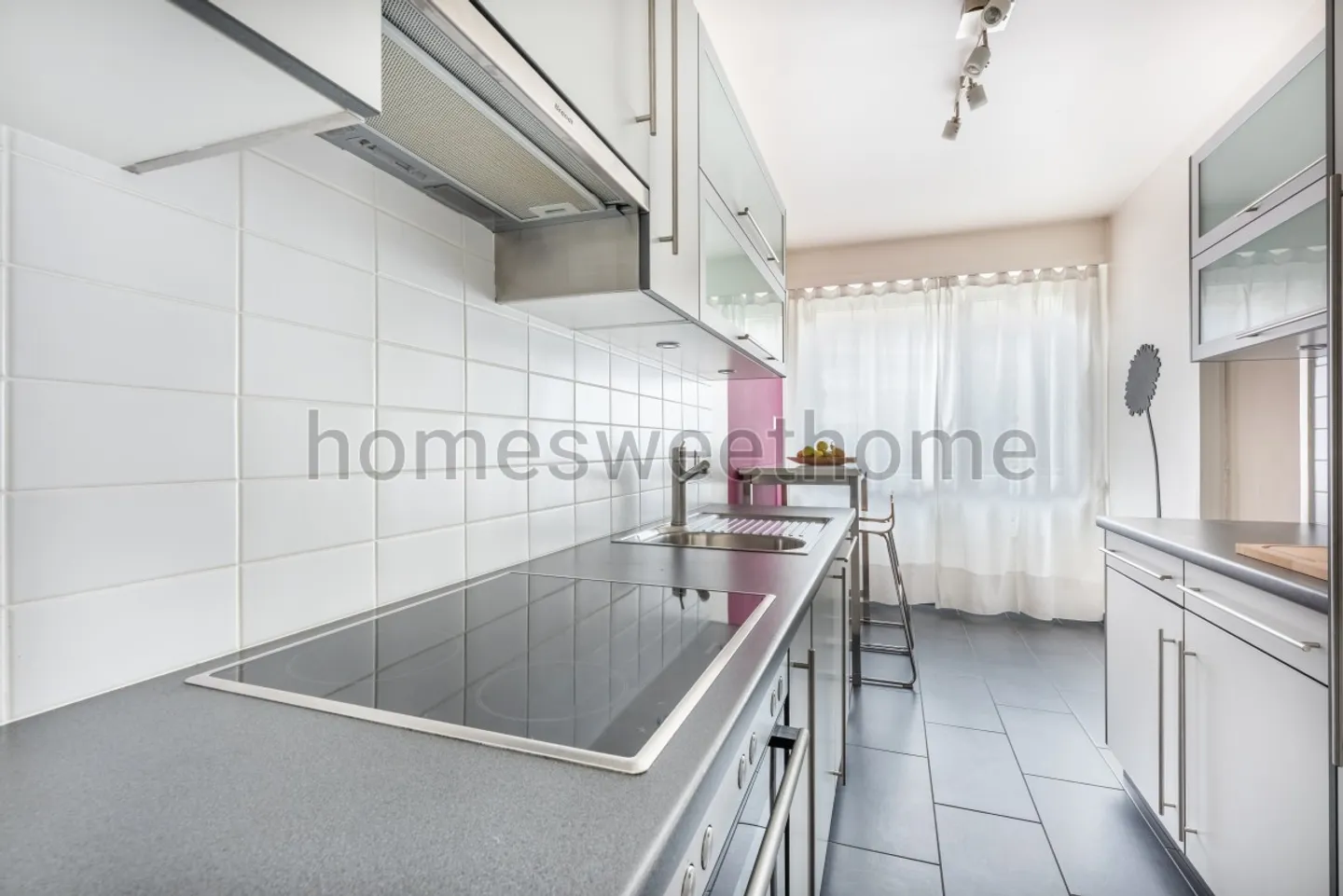 4,5 möblierte Zimmer zu vermieten - Foto 4 von 8