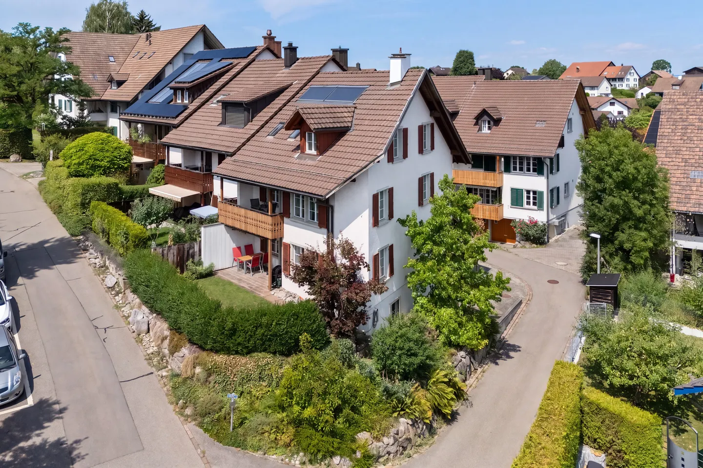 Geräumiges Familienhaus mit Garten - Foto 1 von 7