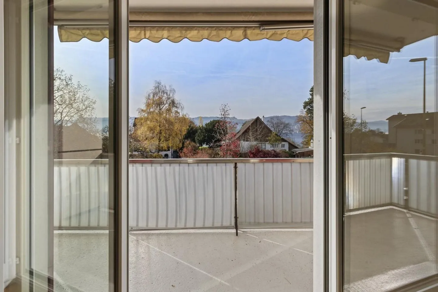 Vivere sul lago di Zurigo - Tranquillo, Chiaro, Connesso - Foto 1 di 11