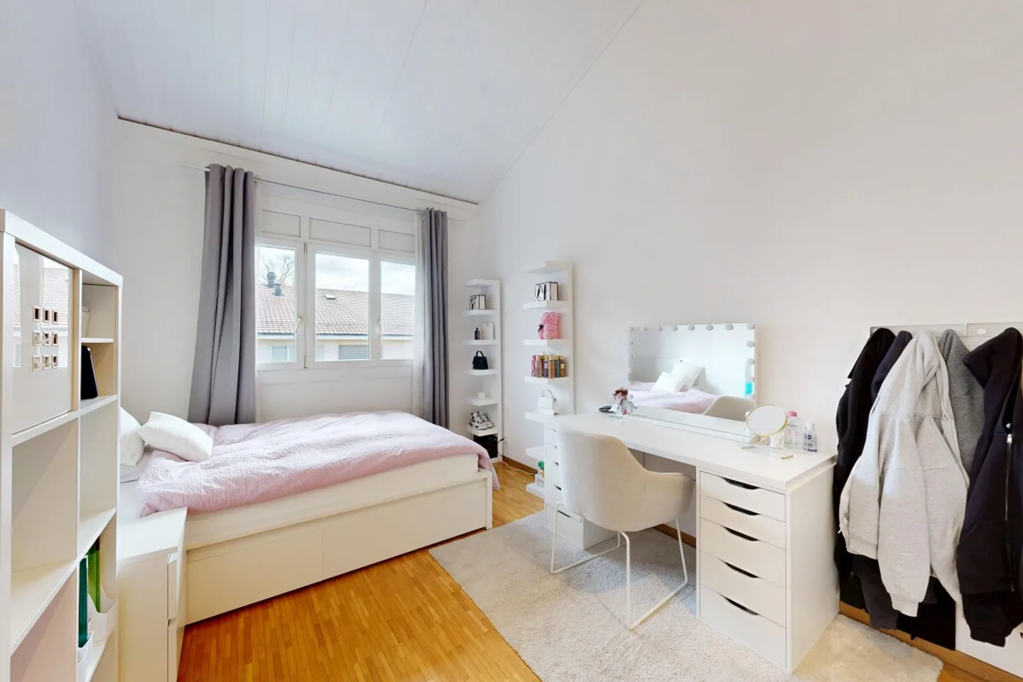 Charming 5.5 rooms in Onex, quiet neighborhood, ideal for families - Photo 7 of 12