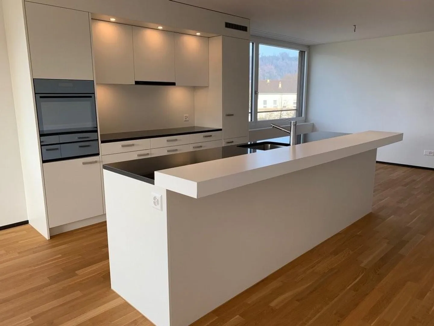 Appartamento singolo moderno - Foto 3 di 6