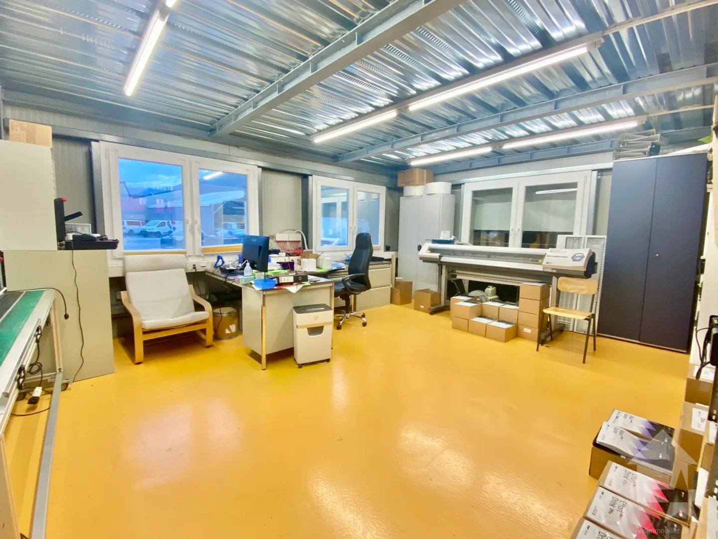 Industrial hall of 5031 m3 + 31 box garages between Sion and Sierre - Photo 10 of 26