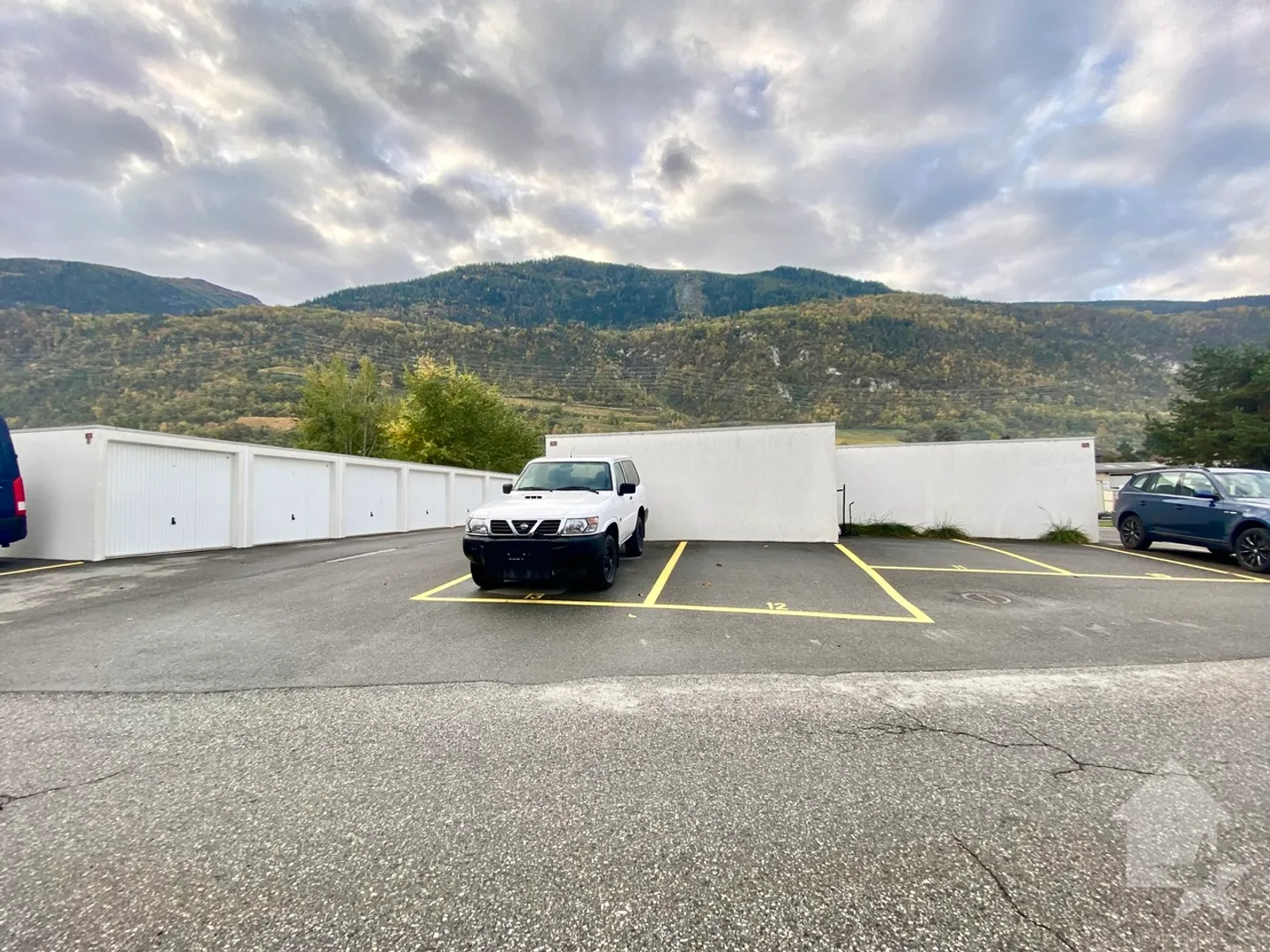Industrial hall of 5031 m3 + 31 box garages between Sion and Sierre - Photo 18 of 26