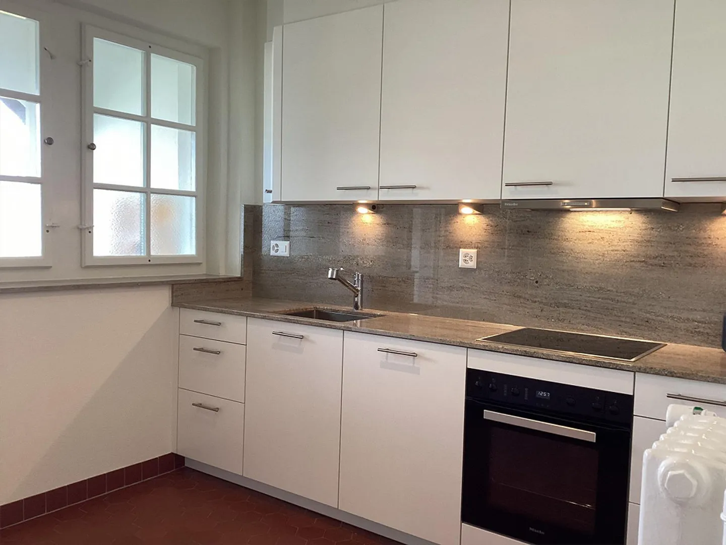Ottimo appartamento in città - Foto 16 di 19