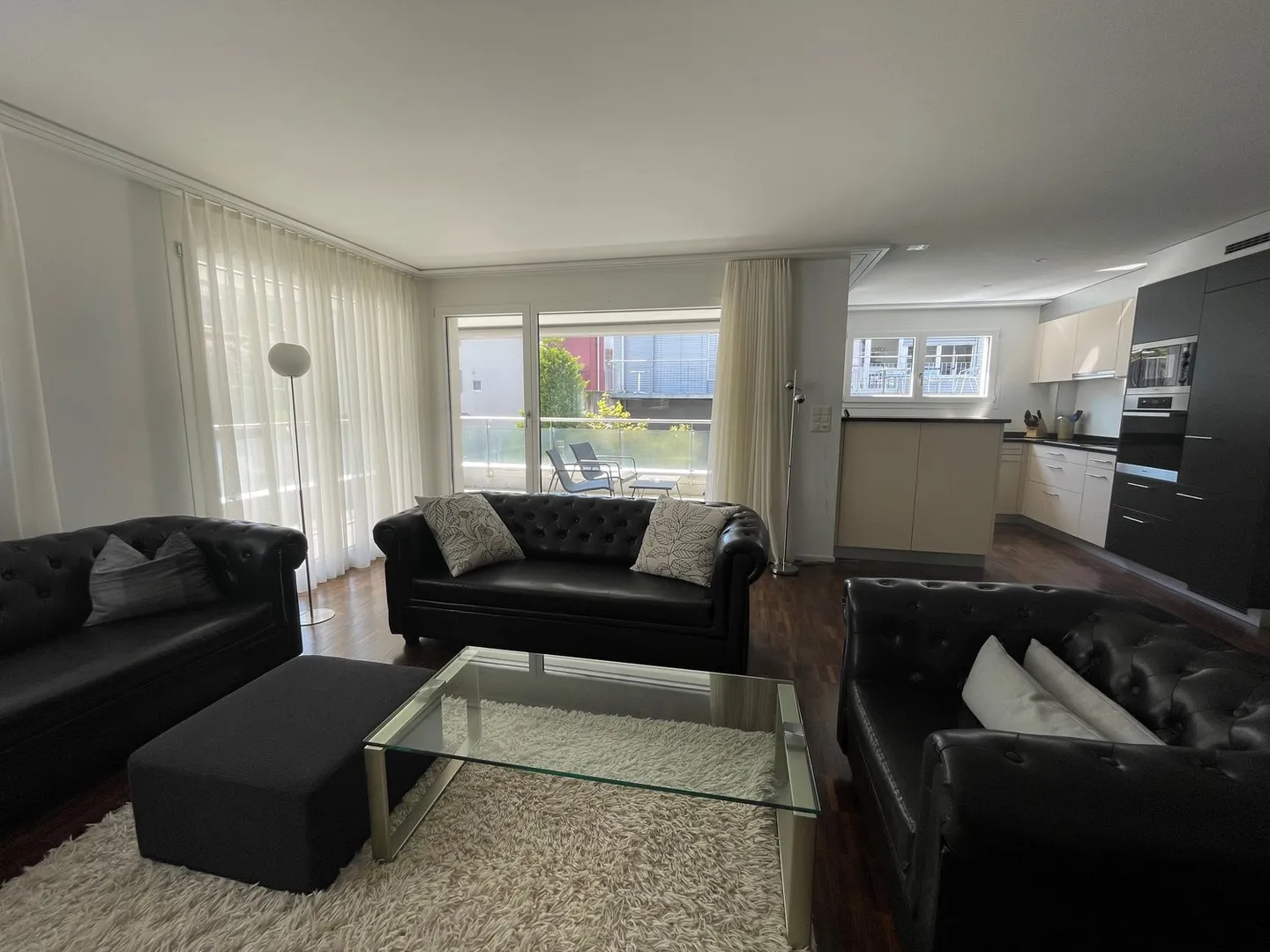 Wohnen wie im Hotel - vollausgestattete 3,5-Zimmer-Wohnung im Service-Wohnpark Freihofmatte - Photo 7 of 14