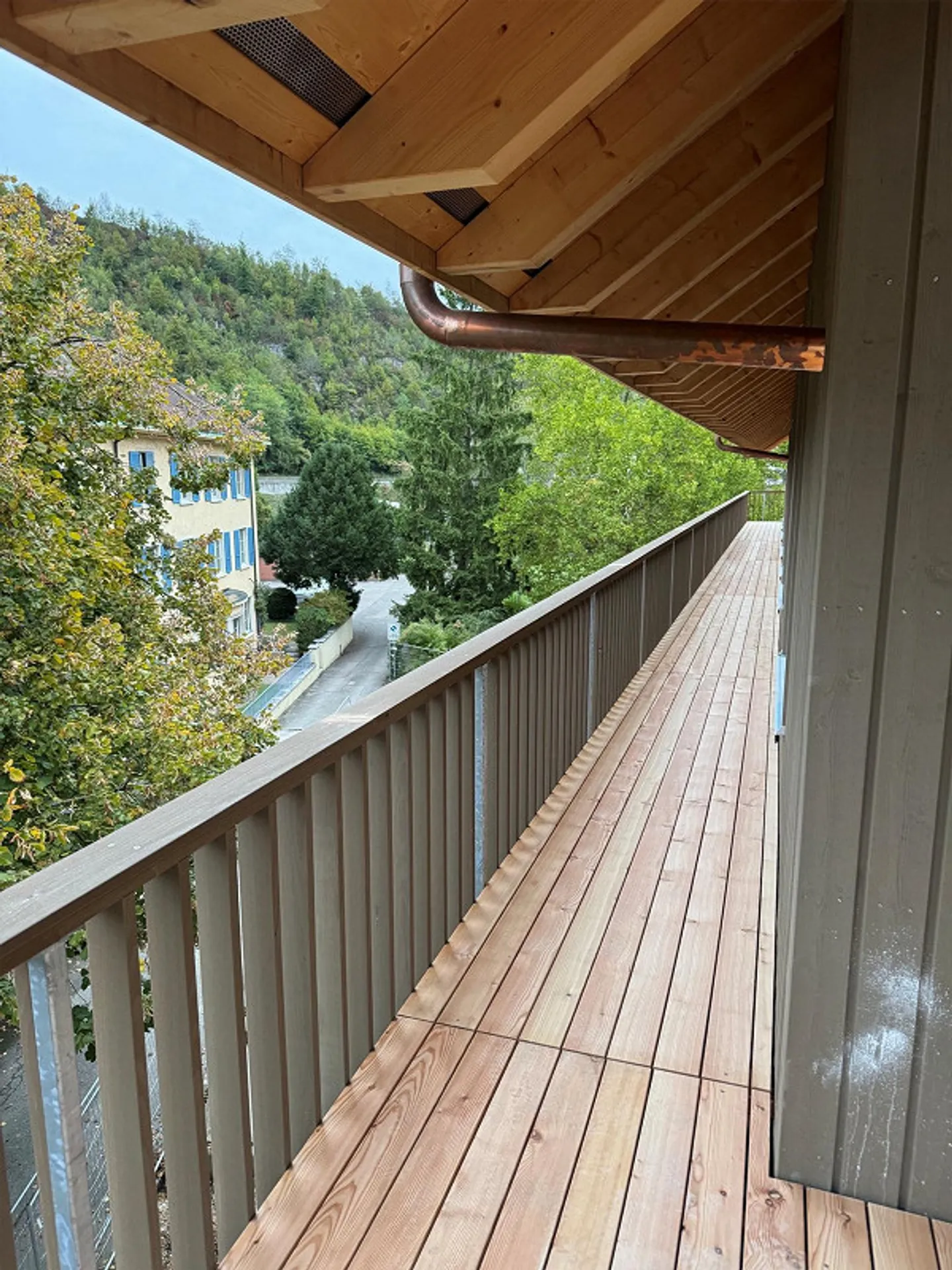 HAUS STORCHEN - appartamenti moderni e luminosi da 2,5 a 6,5 stanze - Foto 2 di 6