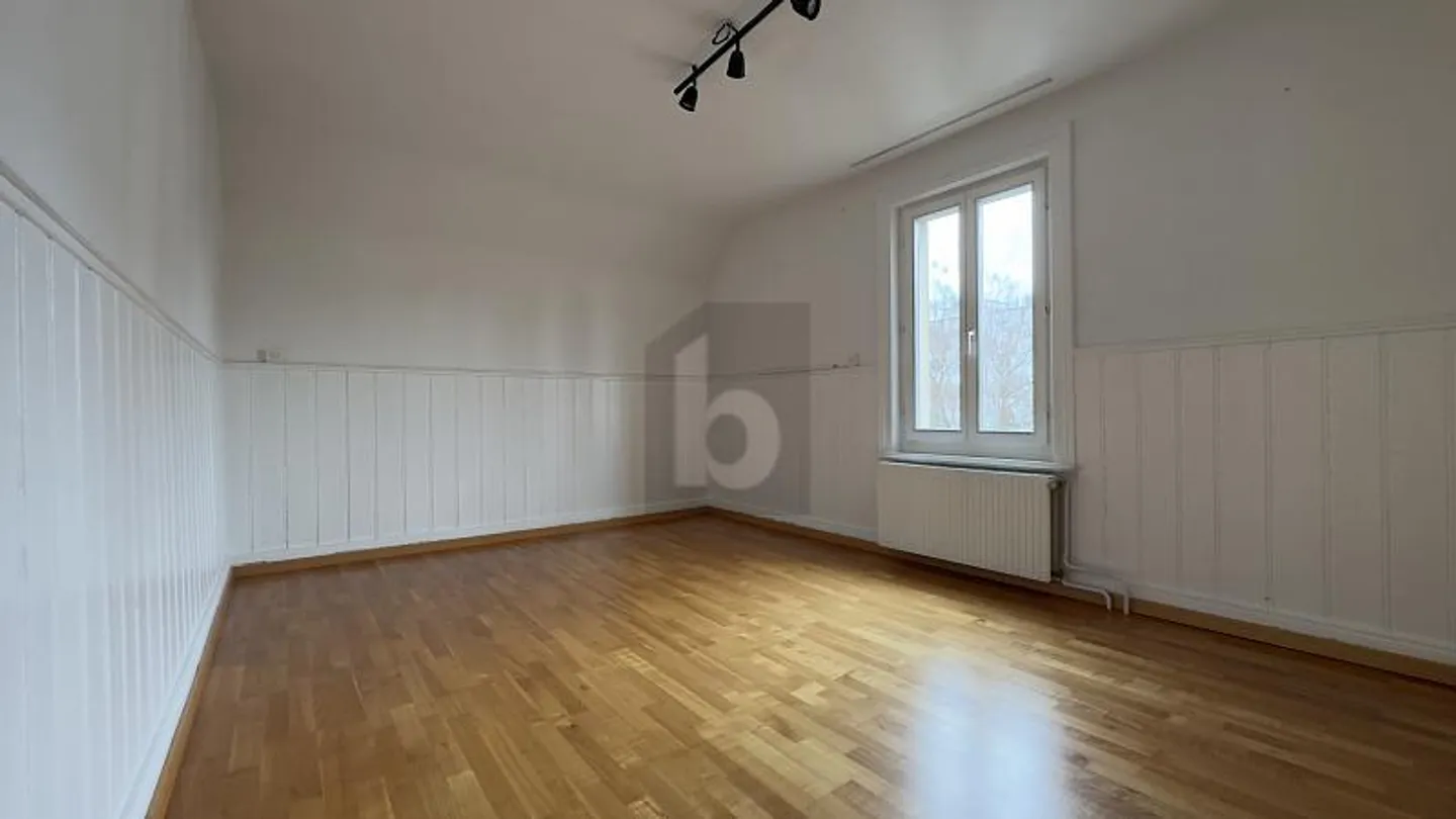 AN PERFEKTER LAGE PER SOFORT BEZUGSBEREIT - Foto 4 von 6