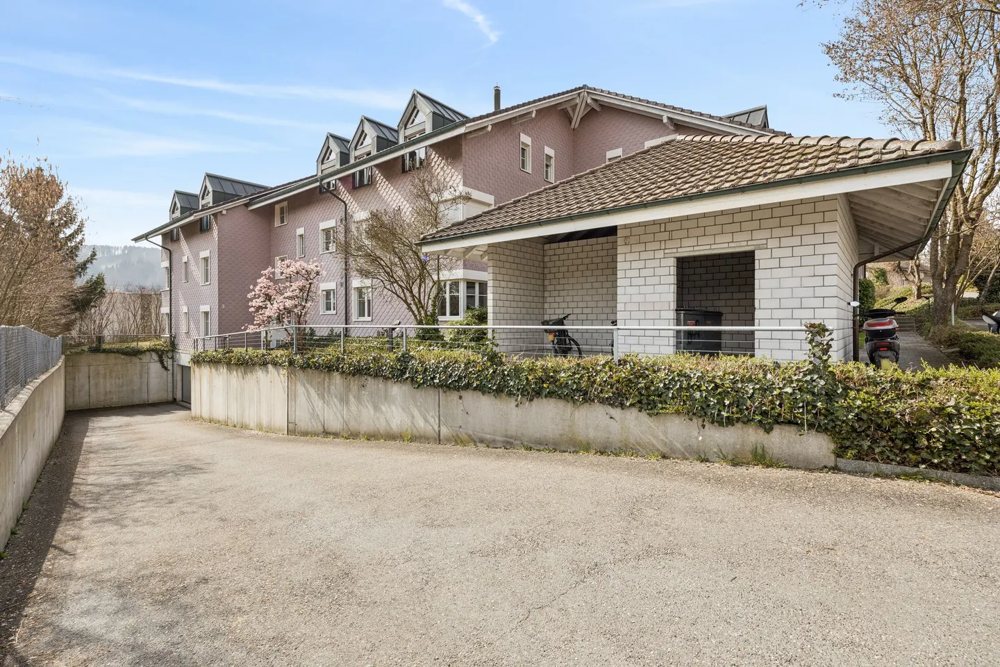 Appartement spacieux dans un quartier calme - Photo 1 sur 13