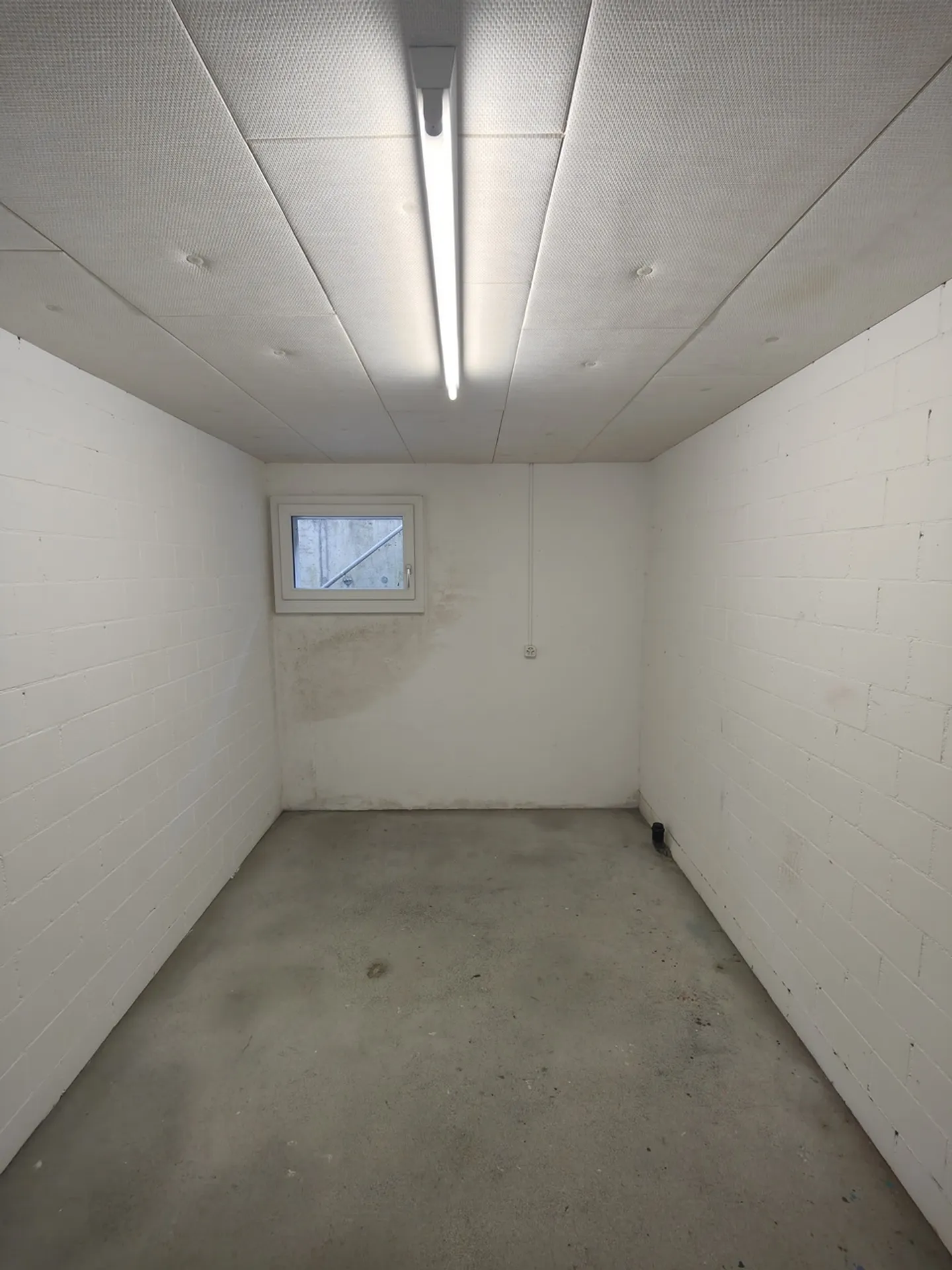 11.92m2 Magazzino Bülach - Im Rietpark 13 - Foto 2 di 8