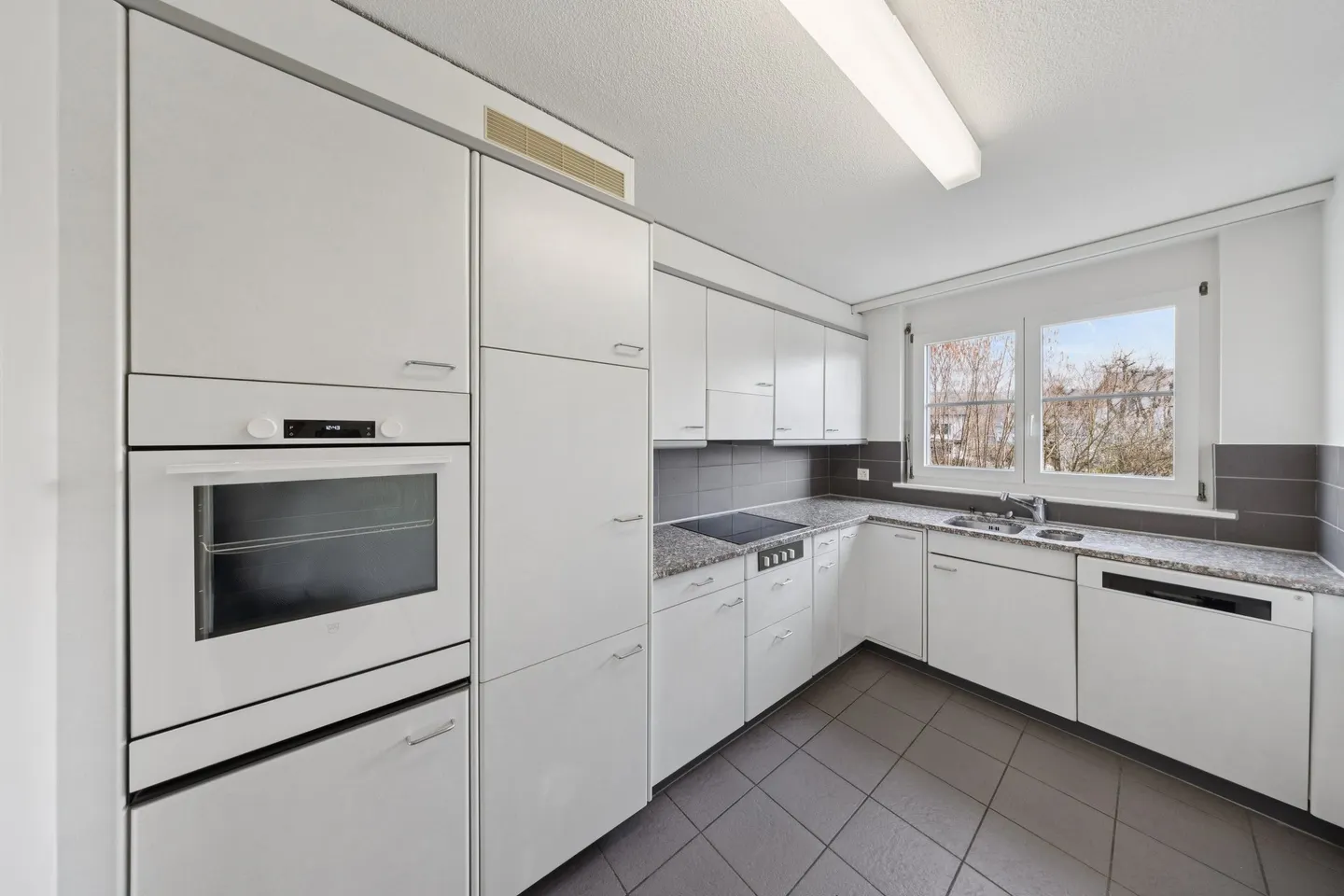 Appartement spacieux dans un quartier calme - Photo 5 sur 13