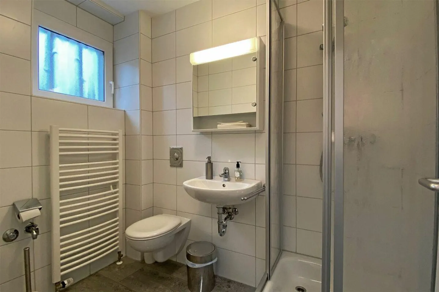 Bureau, cabinet ou appartement dans un emplacement recherché et relaxant - de plus... - Photo 8 sur 13