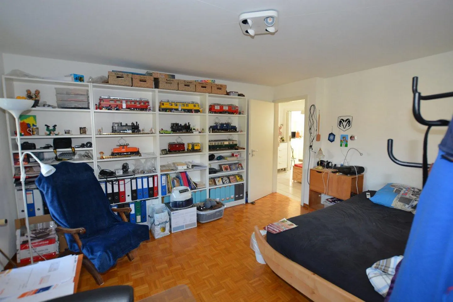 Maison individuelle indépendante avec bâtiment économique dans la zone centrale d'Ettingen - Photo 7 sur 13