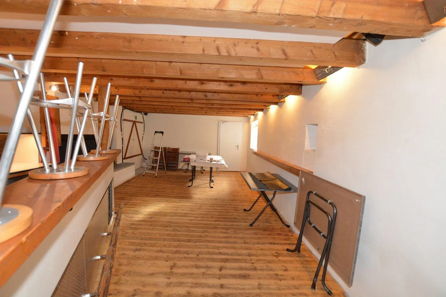 Maison individuelle indépendante avec bâtiment économique dans la zone centrale d'Ettingen - Photo 13 sur 13