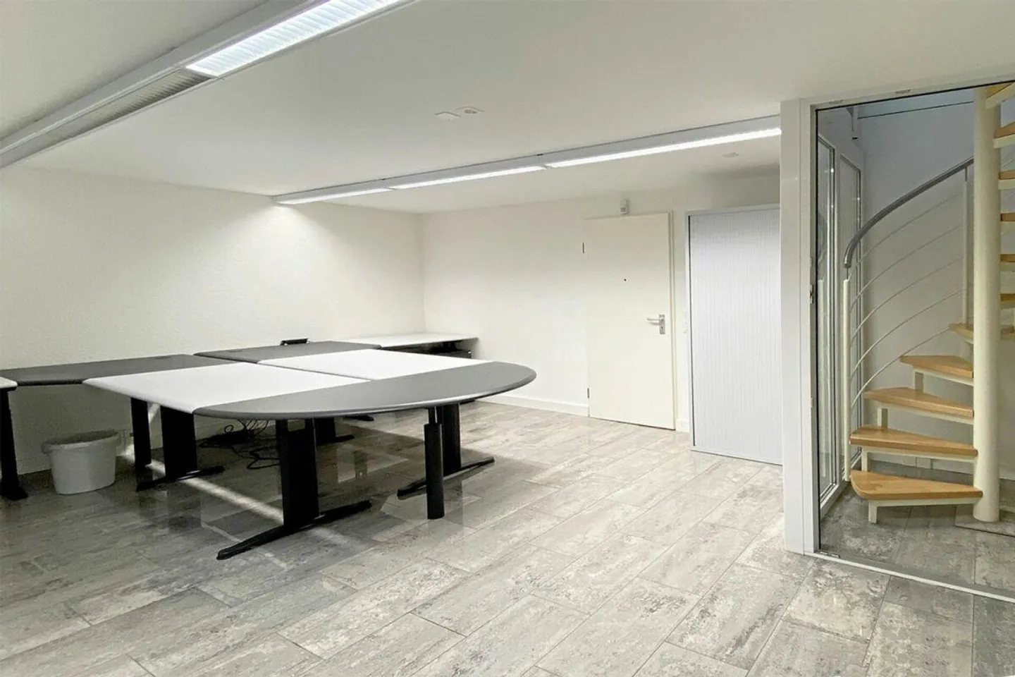 Bureau, cabinet ou appartement dans un emplacement recherché et relaxant - de plus... - Photo 10 sur 13