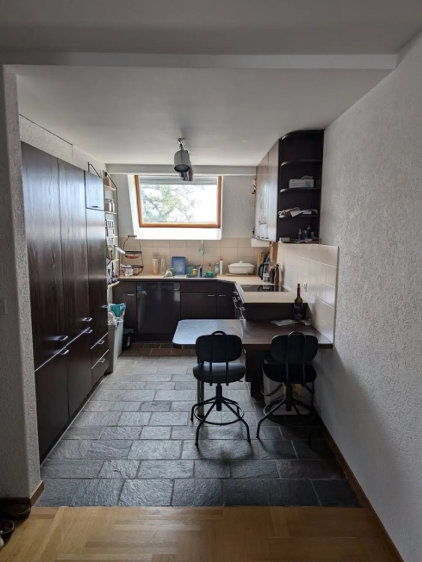 Appartamento cittadino affascinante in una posizione ambita limitata fino al 30.09.2026 - Foto 3 di 9