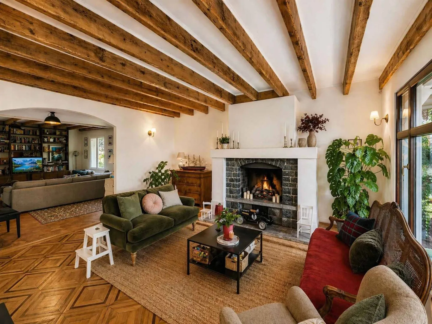 Exceptional property in absolute calm, with stunning views of Mont-Blanc - Photo 3 of 9