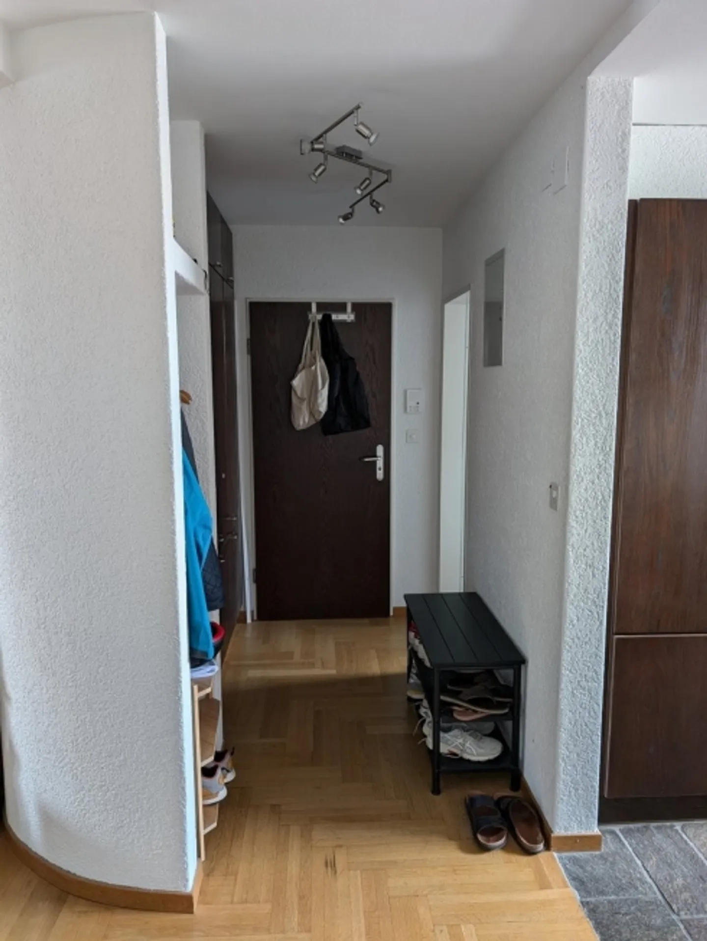 Appartamento cittadino affascinante in una posizione ambita limitata fino al 30.09.2026 - Foto 8 di 9