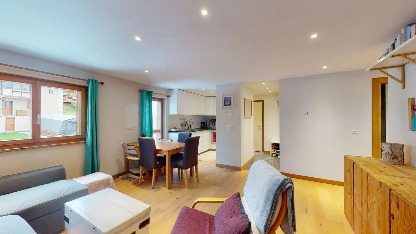 3.5 Room Apartment - Photo 10 of 13