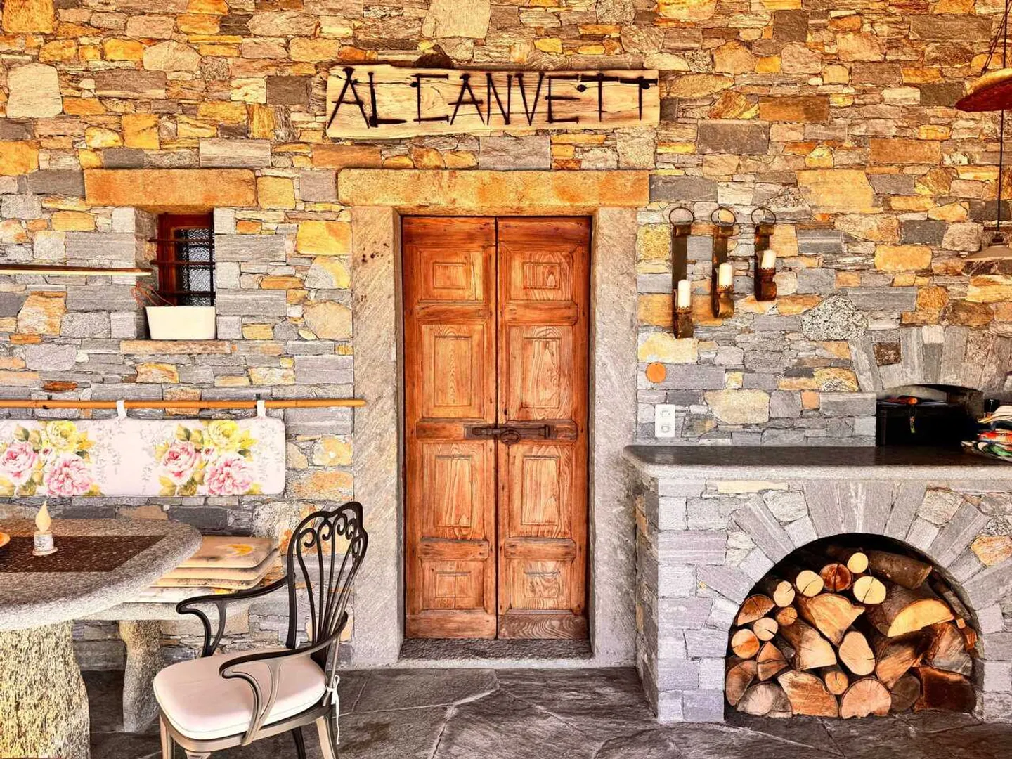 Chalet Charmant avec Vue sur le Lac - Photo 10 sur 13