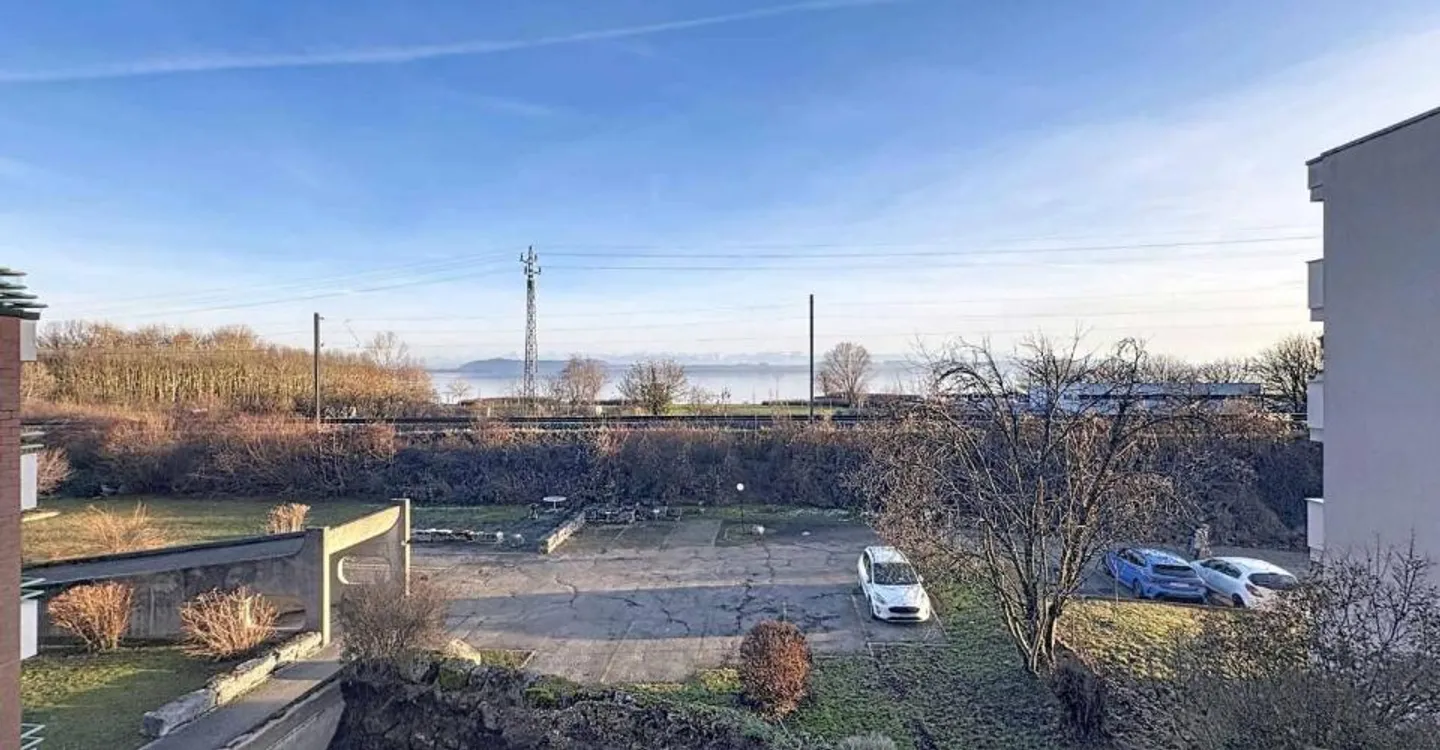 Appartement moderne avec vue sur le lac - Photo 7 sur 8