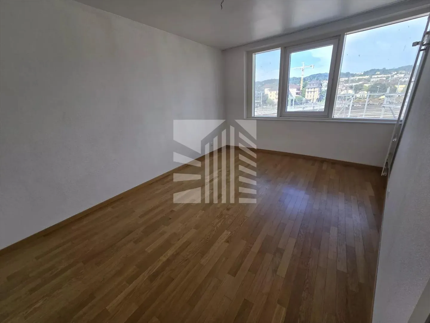 Bureau à louer - Photo 2 sur 6