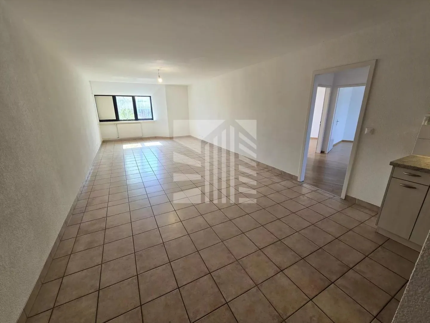 Bureau à louer - Photo 3 sur 6