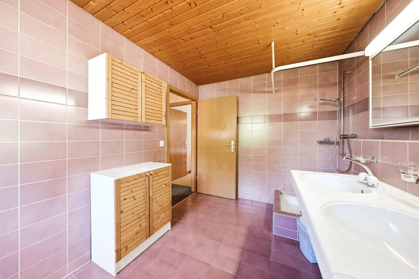 Charming Townhouse in Himmelried - Photo 2 of 13