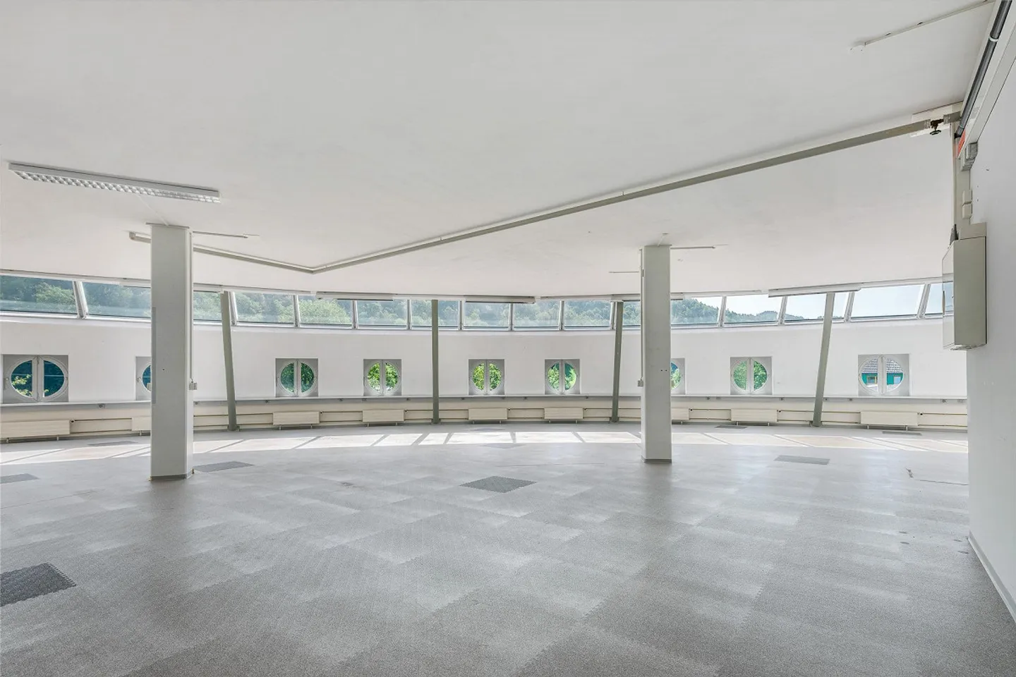 Attraktive Bürofläche im Techpark Saland zu vermieten - Foto 1 von 4