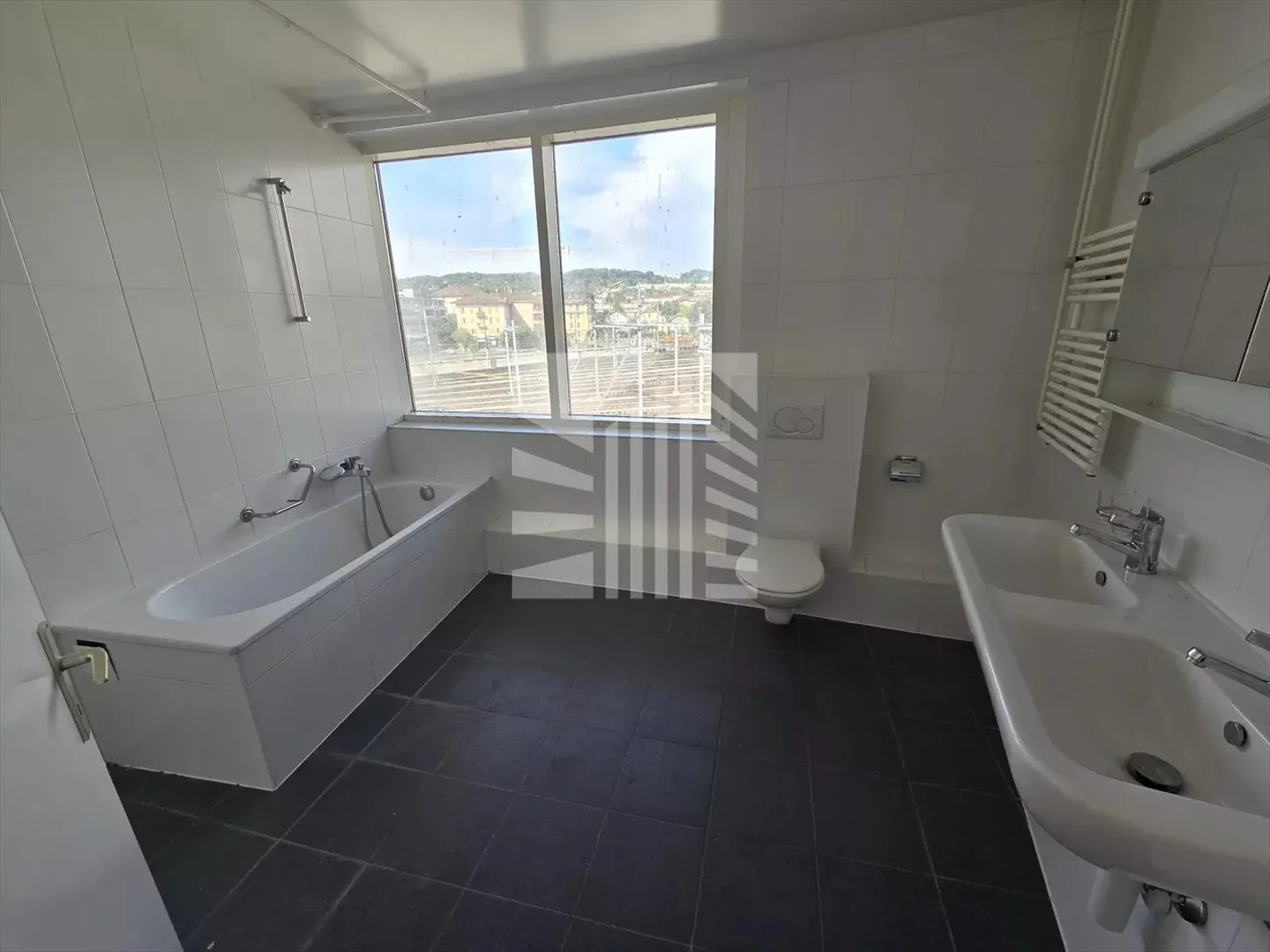 Bureau à louer - Photo 6 sur 6