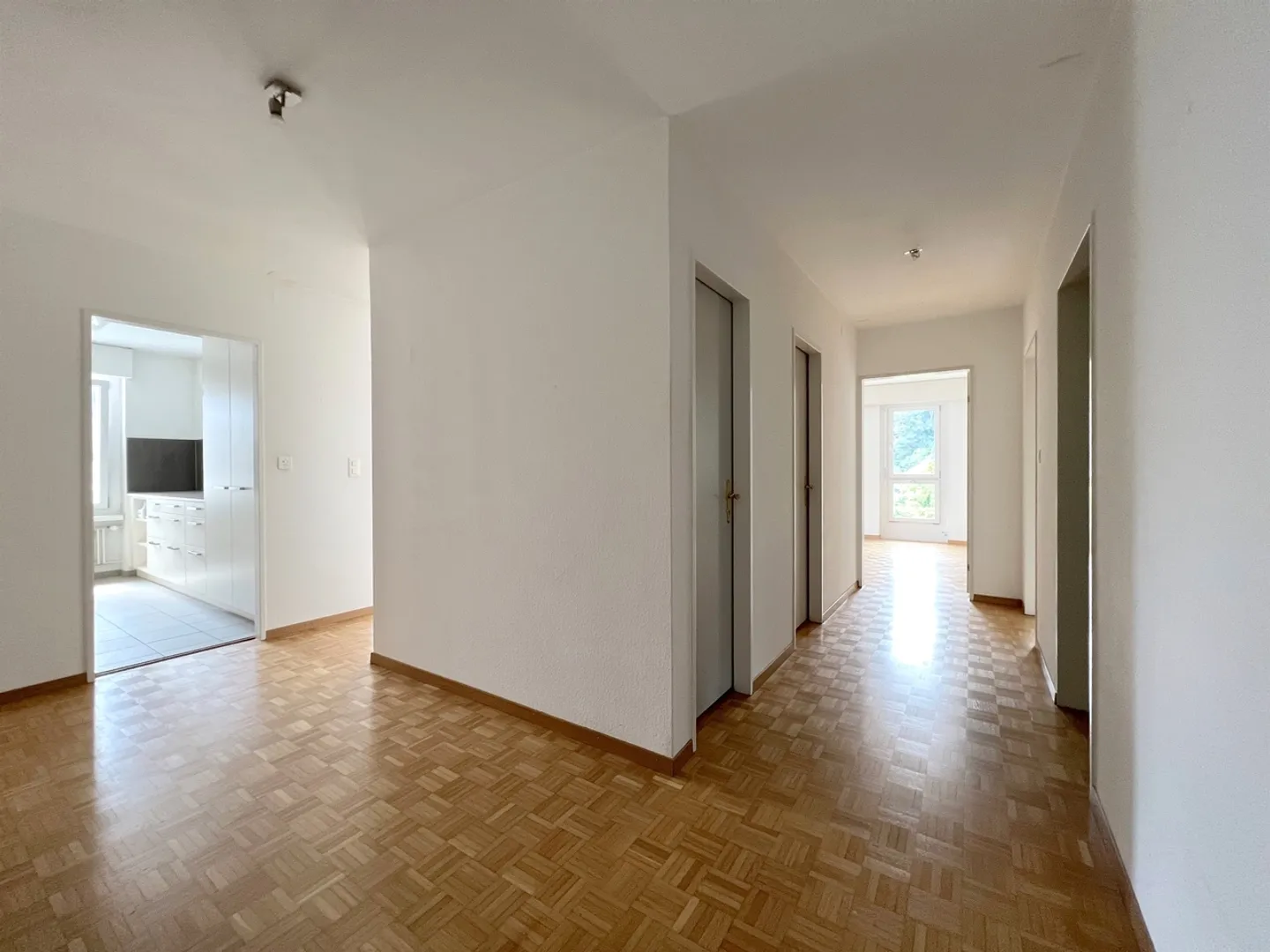 In the heart of Gattikon - Limited for 1 year! - Photo 2 of 12