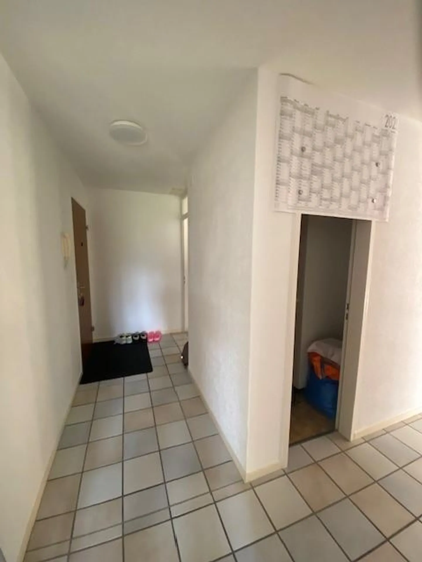 Appartamento mansardato di 4,5 locali con balcone a Balsthal - Foto 3 di 11
