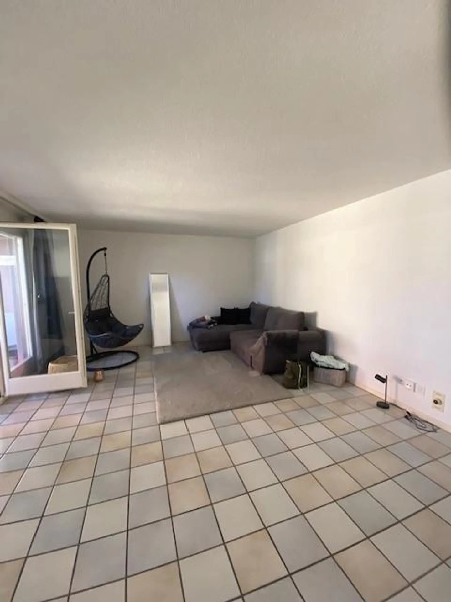 Appartamento mansardato di 4,5 locali con balcone a Balsthal - Foto 4 di 11