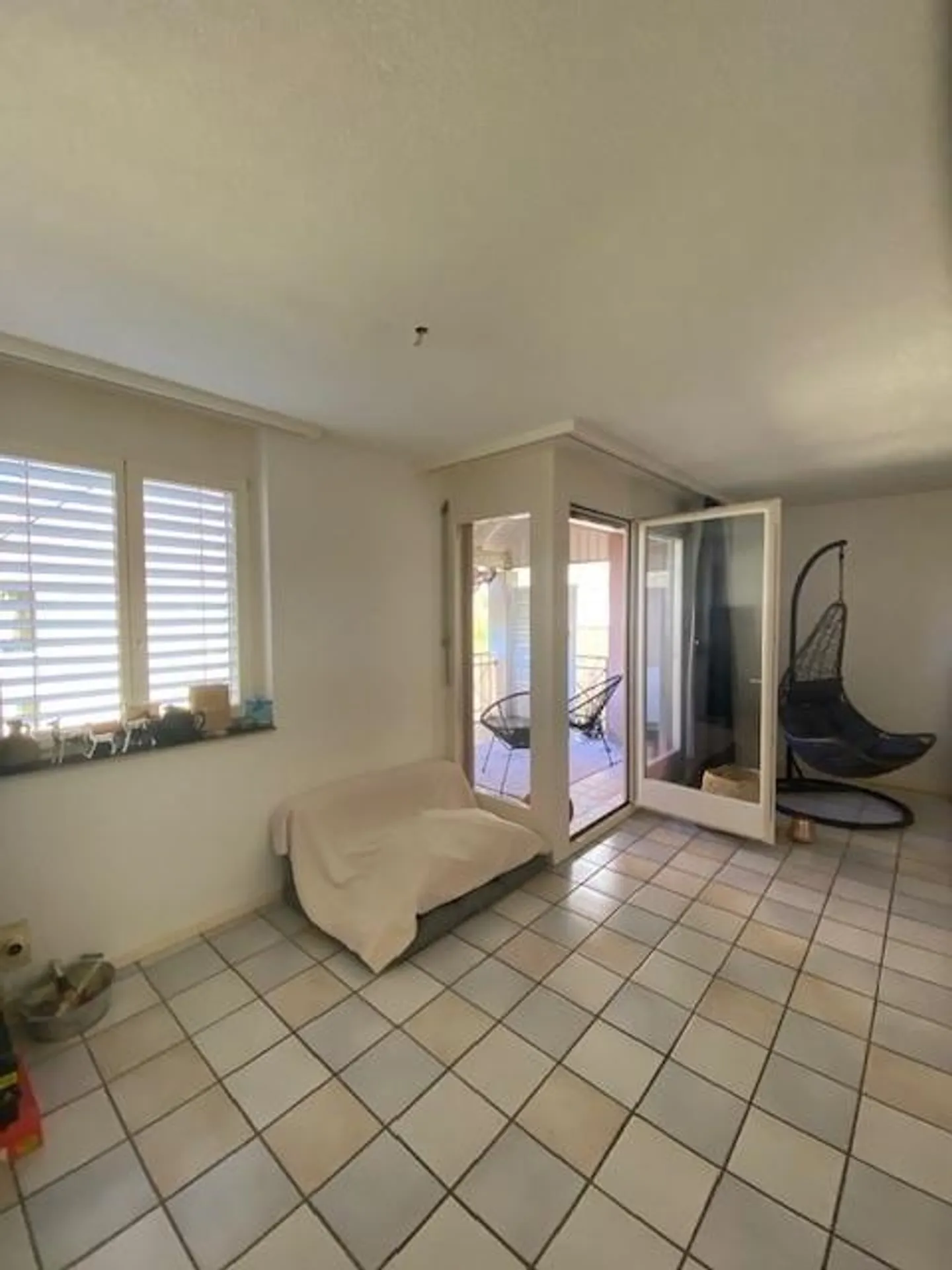Appartamento mansardato di 4,5 locali con balcone a Balsthal - Foto 5 di 11