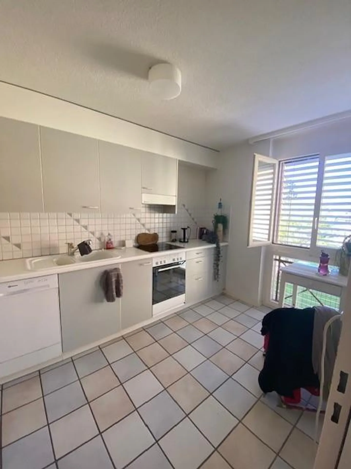 Appartamento mansardato di 4,5 locali con balcone a Balsthal - Foto 6 di 11