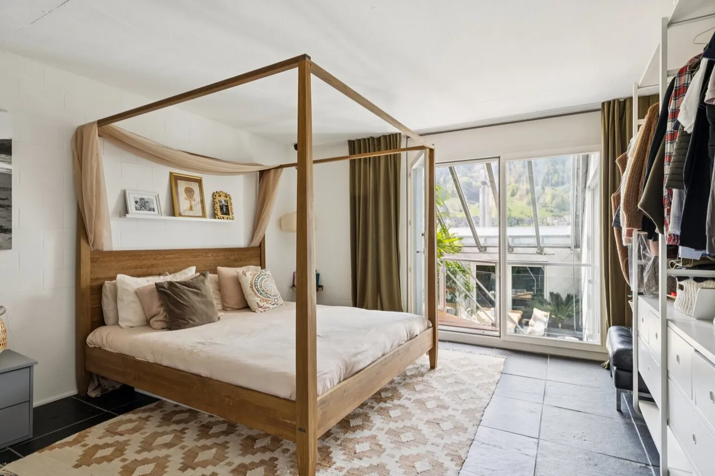 Architekturjuwel in der Natur - Foto 5 von 9