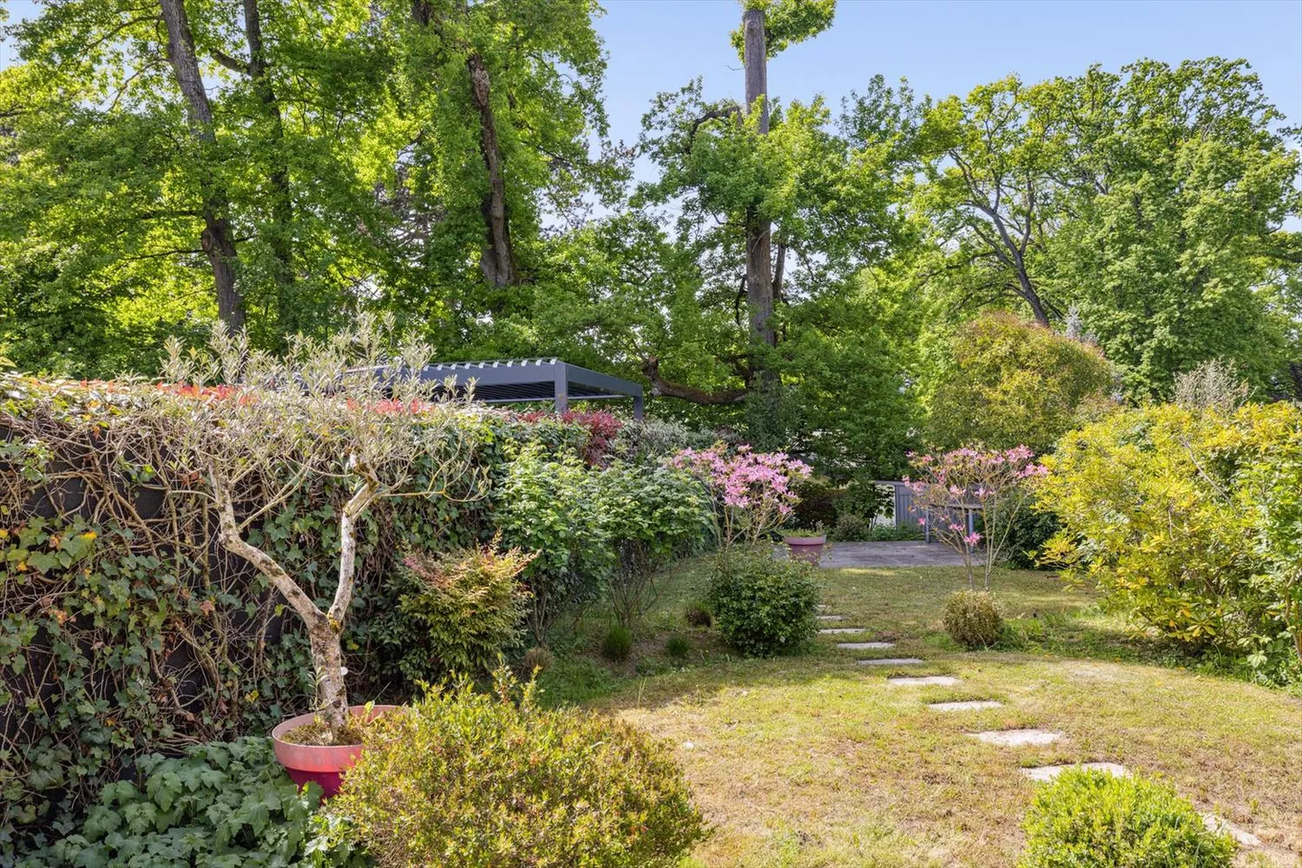 Villa a schiera a Corsier - Foto 3 di 7