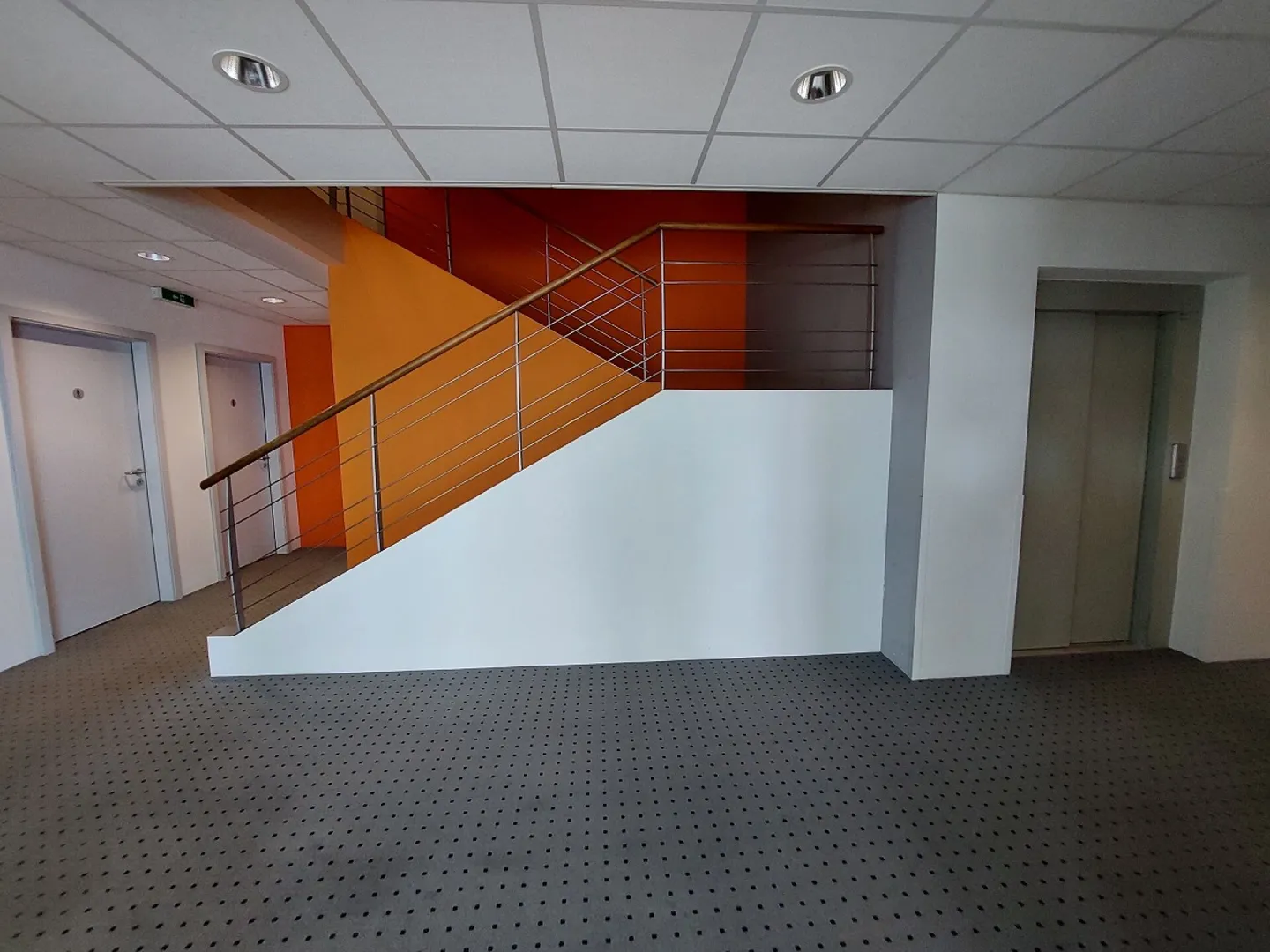 Commercial building with 23 outdoor parking spaces - Photo 9 of 13