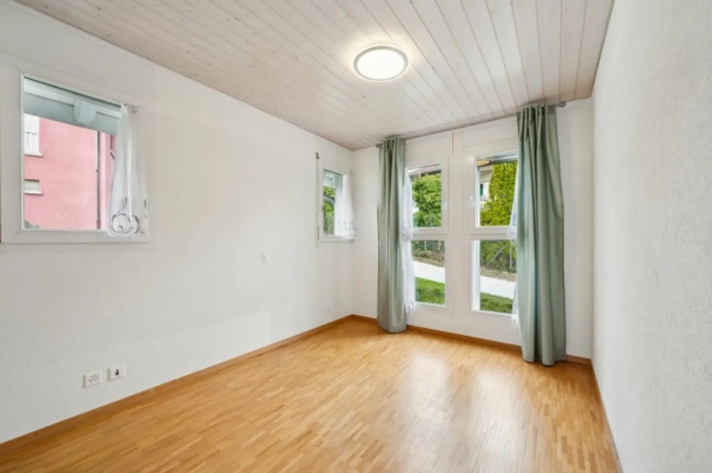 Maison individuelle avec technologie de pointe dans un environnement familial - Photo 11 sur 13