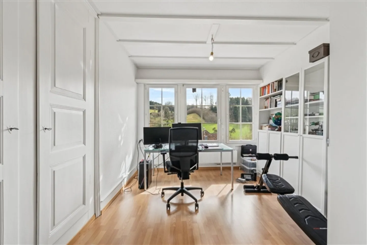 MFH completamente affittato con potenziale a Safenwil - 3 unità e terreno edificabile - Foto 6 di 13