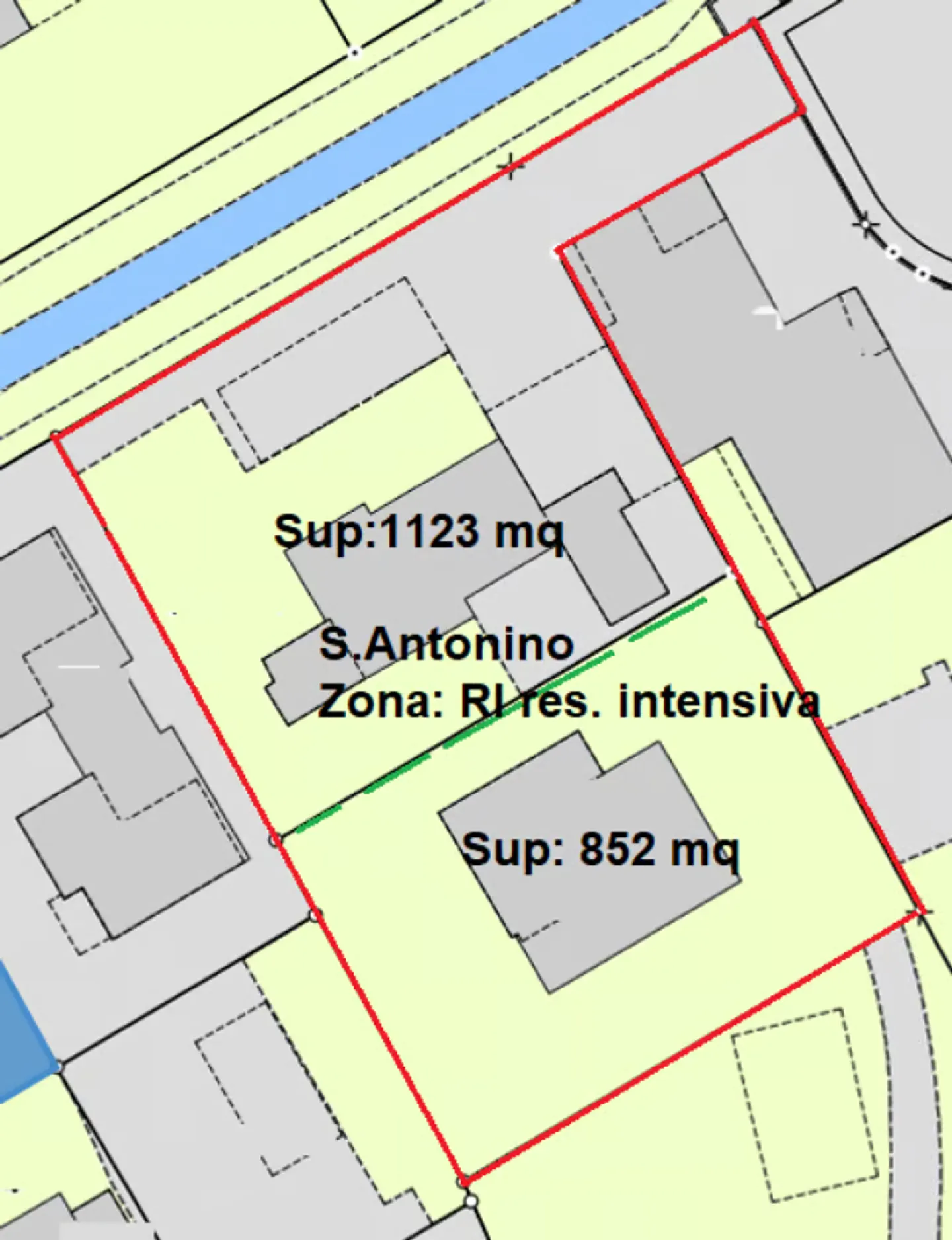 ZONE CONSTRUCTIBLE D'ENVIRON 2 000 M² - Photo 1 sur 1