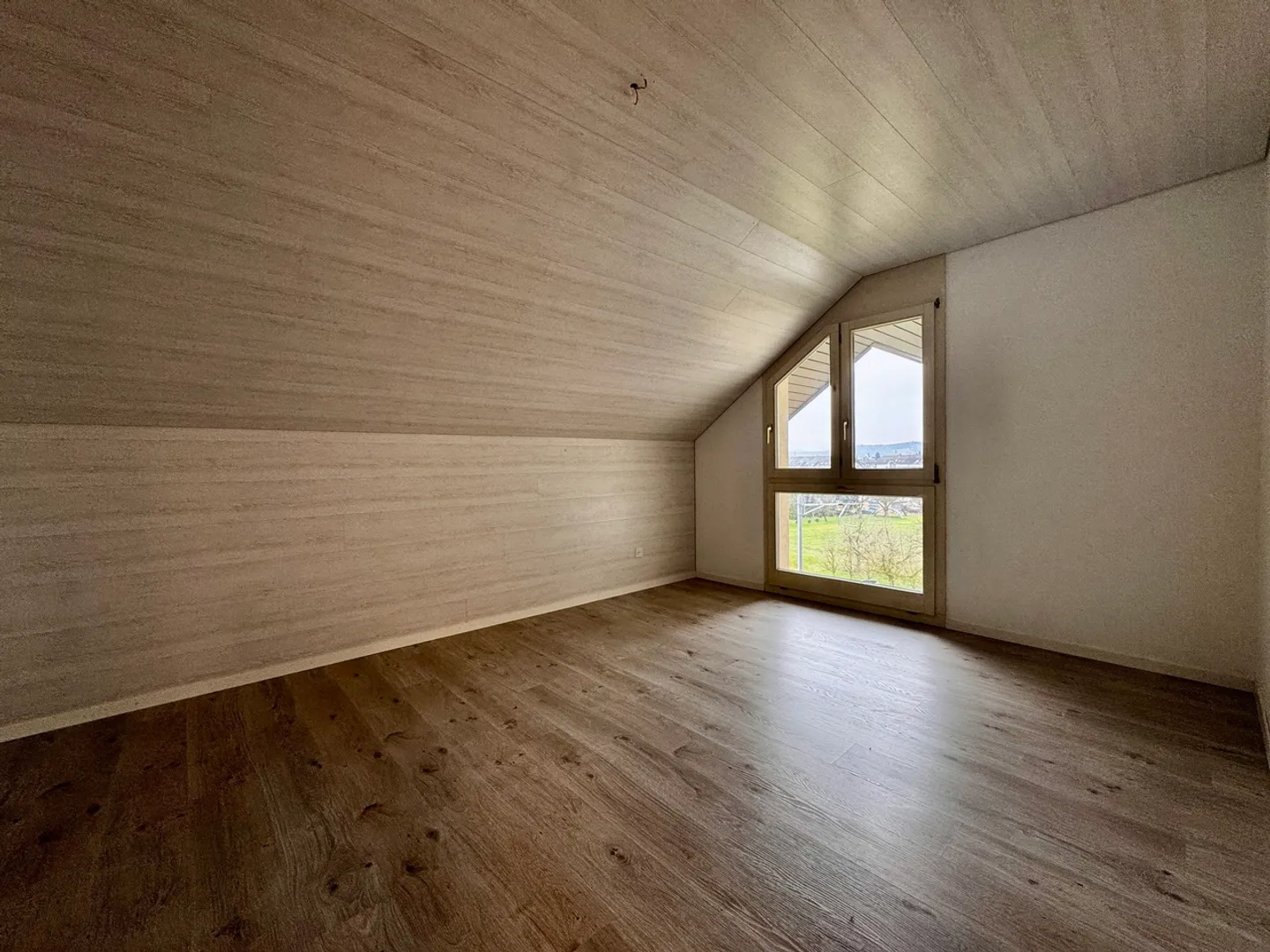 Panorama-Wohnung mit 160 m² Nebenraum – Wohnen ohne Grenzen - Foto 6 von 18