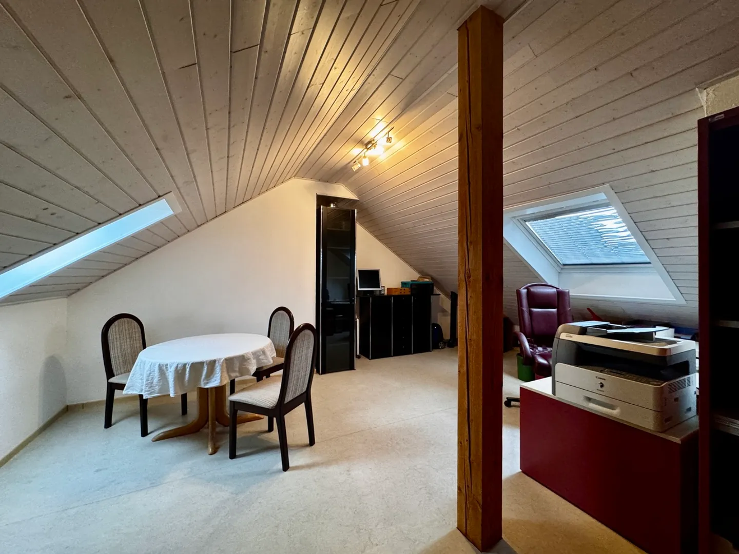 Panorama-Wohnung mit 160 m² Nebenraum – Wohnen ohne Grenzen - Foto 12 von 18