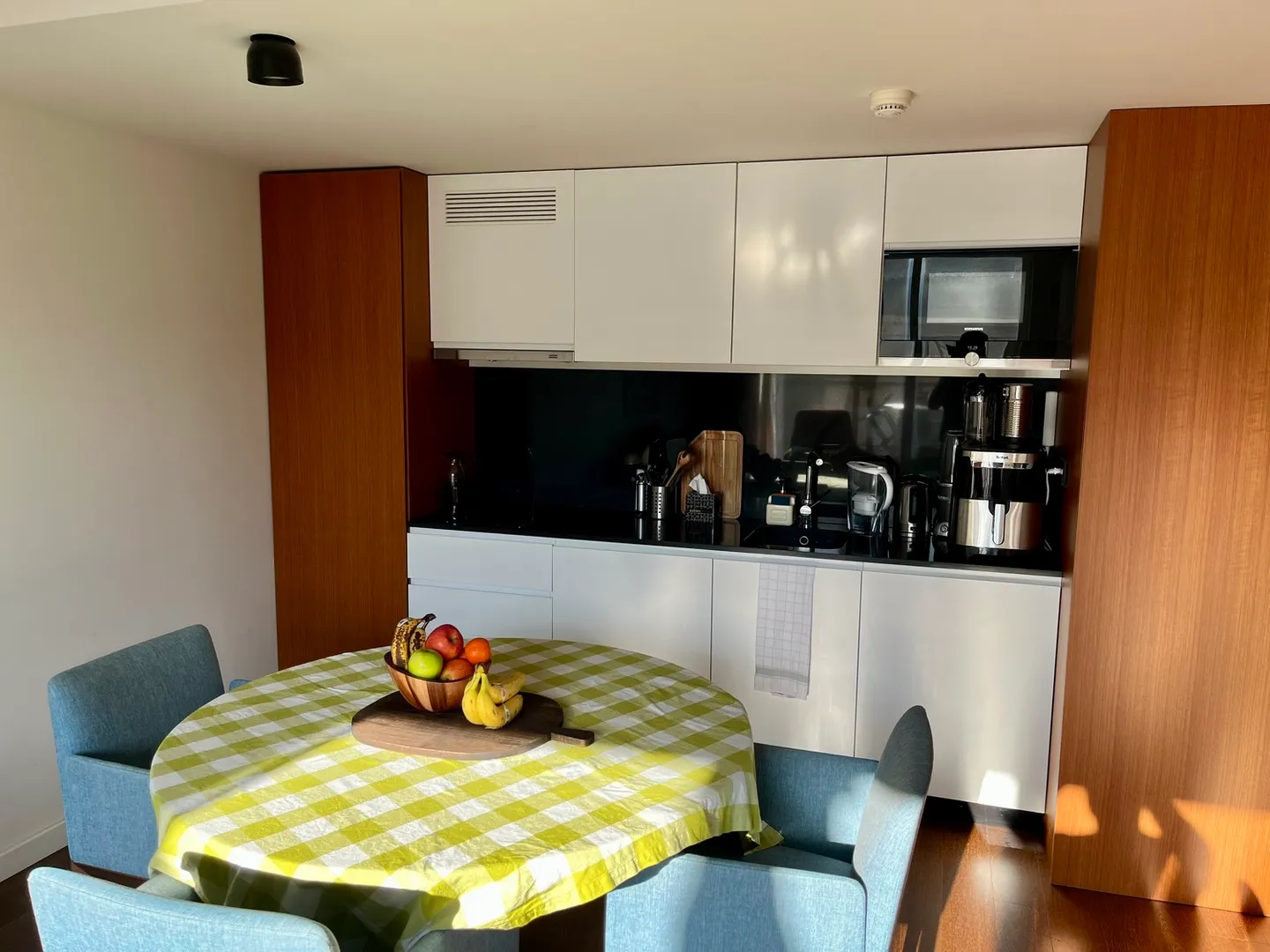 APPARTEMENT 4 PIÈCES À GENEVE (GE), MEUBLÉ, DURÉE DÉTERMINÉE - Photo 4 sur 10