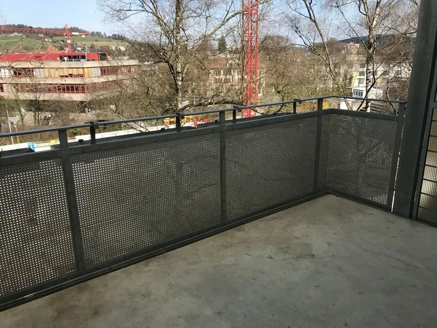 AFFITTARE SENZA CAUZIONE - Appartamento centrale eppure tranquillo a Winterthur - Foto 4 di 5