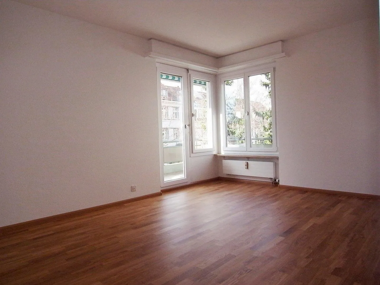 In Gellert on a quiet side street - Photo 5 of 10