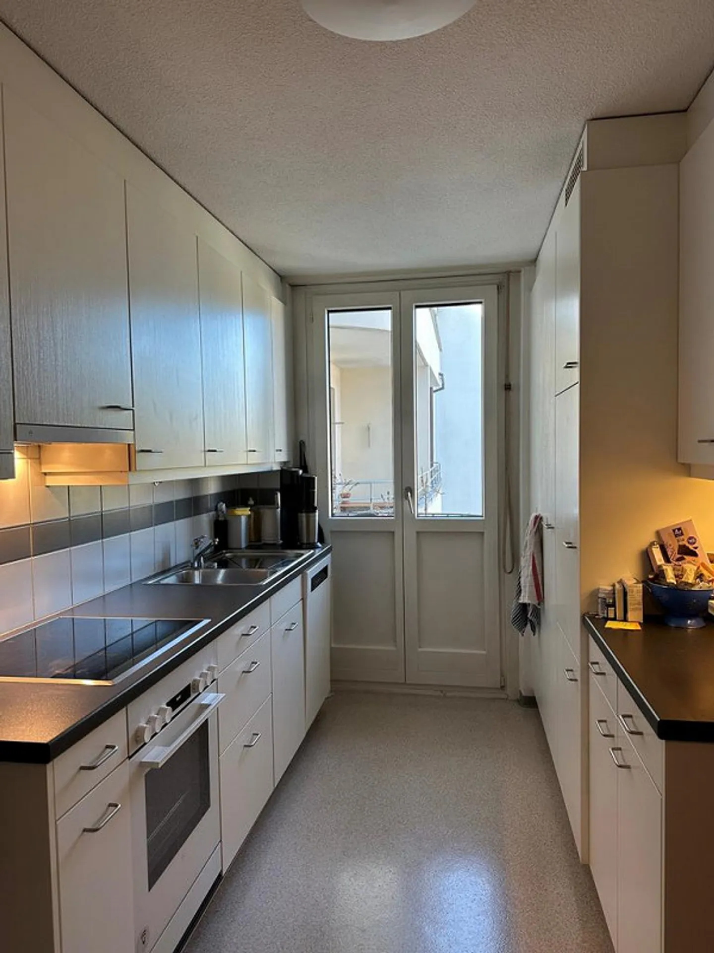 Cozy 3-room apartment in the center of Lucerne - Photo 5 of 11