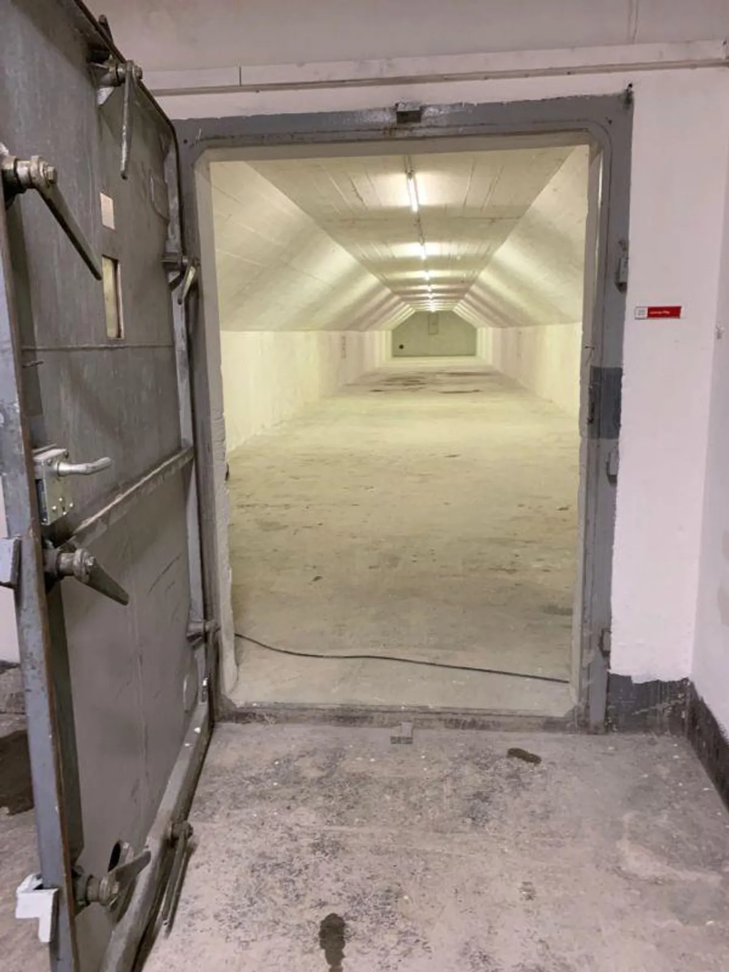 Storage Rooms - Photo 4 of 11